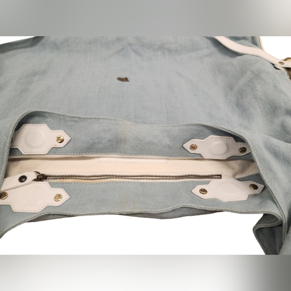 Burberry Prorsum Light Blue Linen & White Leather Large Tote - Picture 11 of 16